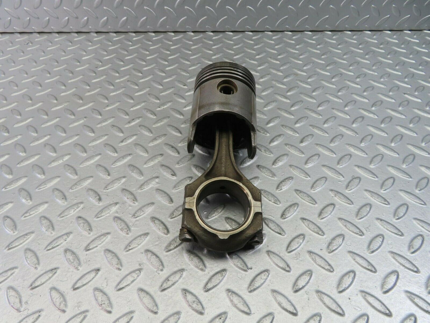 10201 Mercedes-Benz W111 220SE Piston With Connecting Rod 79.98 mm