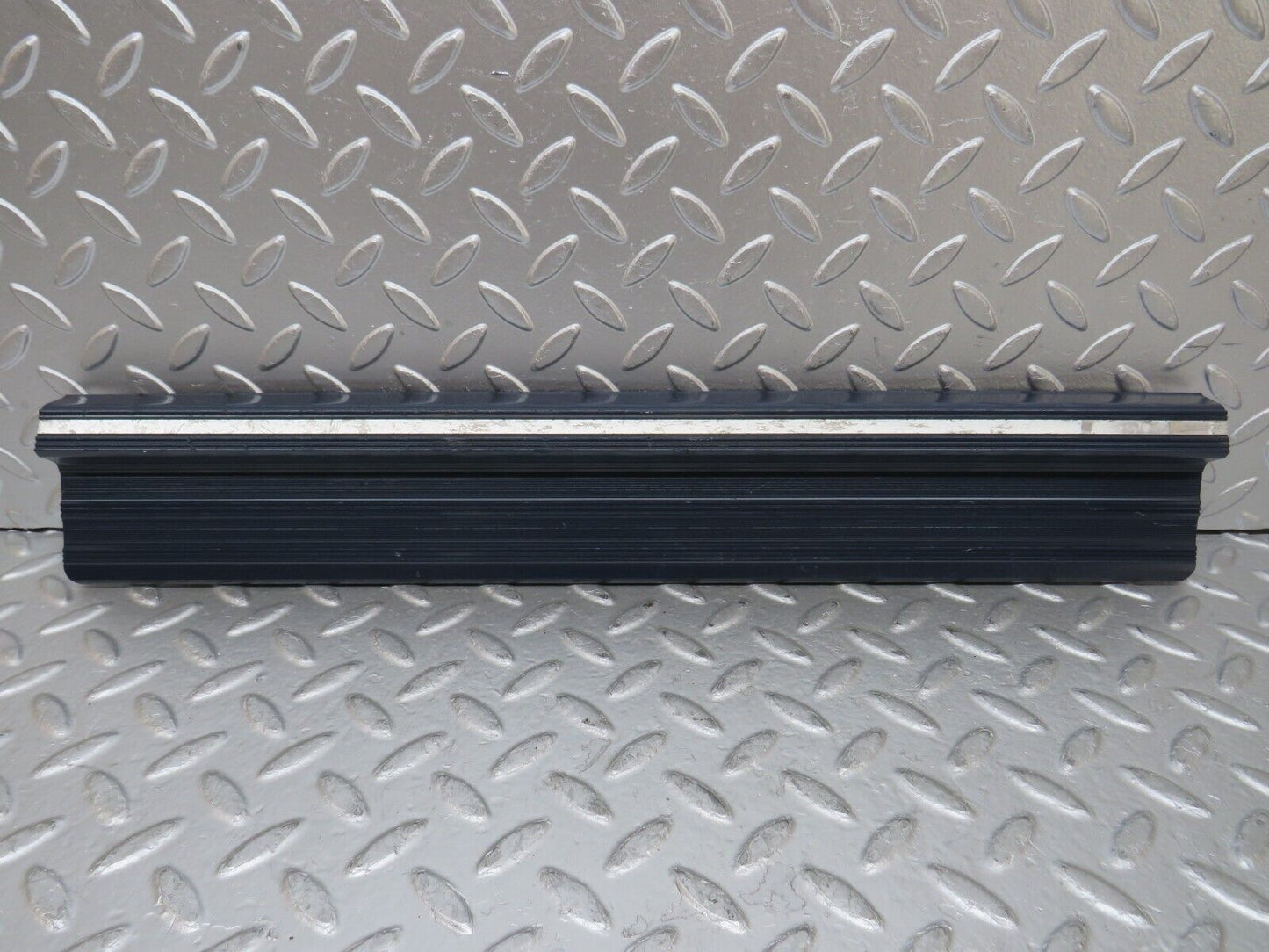 26778 Mercedes-Benz W123 240D Rear Left Door Sill Trim Blue