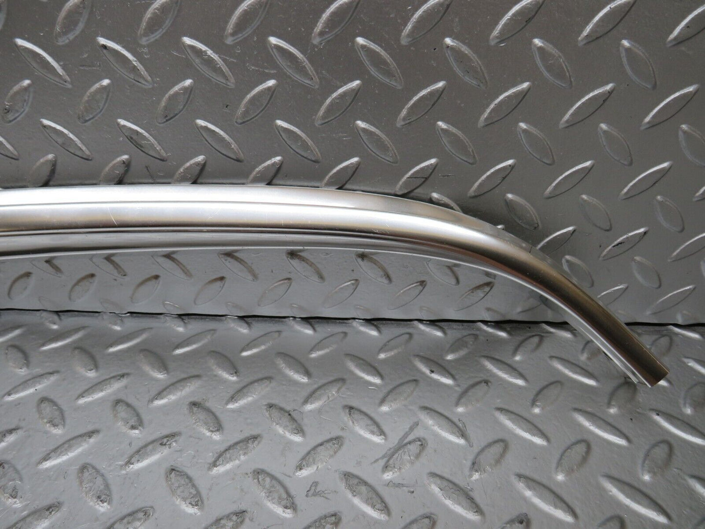 26039 Mercedes-Benz W116 450SE C Pillar Chrome Moulding Trim Right Side