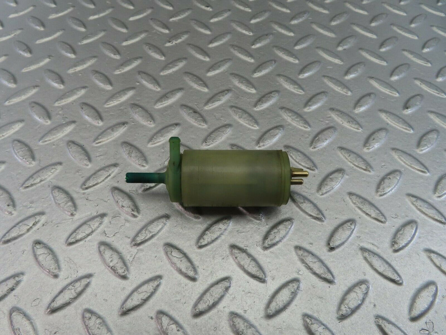 10095 Mercedes-Benz C123 230CE Coupe Windscreen Washer Pump