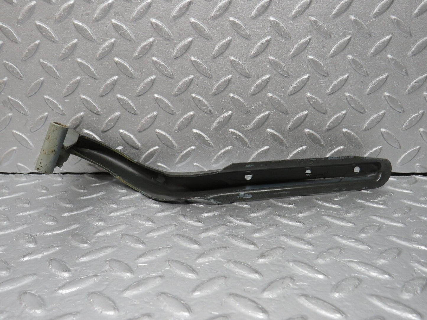 39085 Mercedes-Benz R107 500SL Soft Top Lid Hinge Left Side