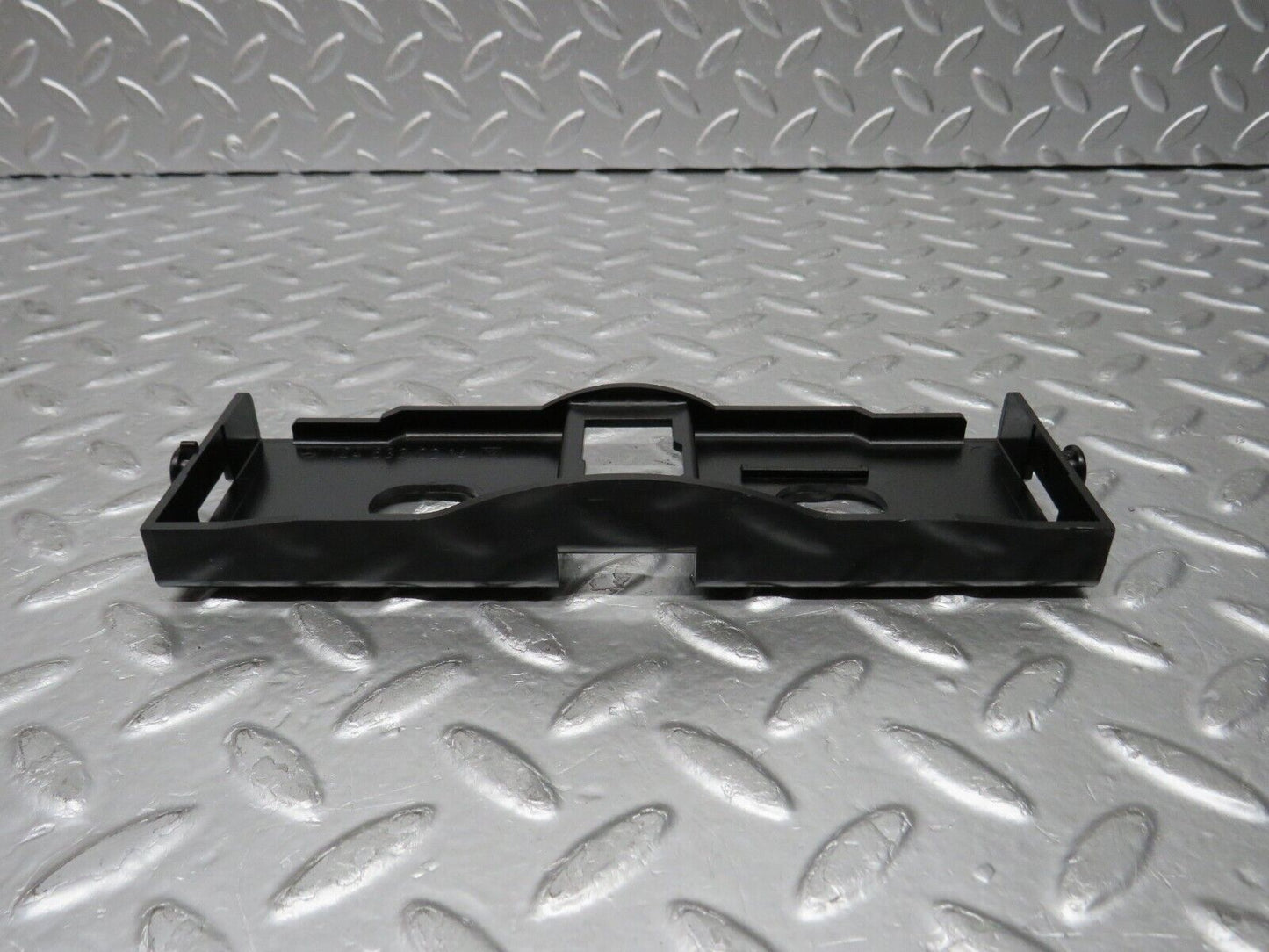 29415 Mercedes-Benz W124 230E Heating Regulator Holder