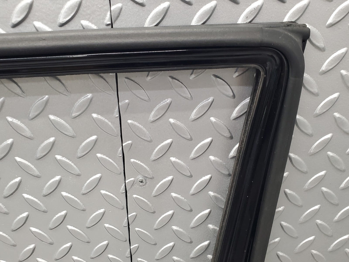 W201 Baby Benz front right door used OEM