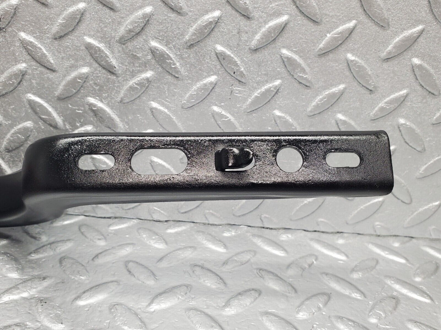 46640 Mercedes-Benz C123 280CE Coupe Trunk Lid Hinge Right Side 1237500287
