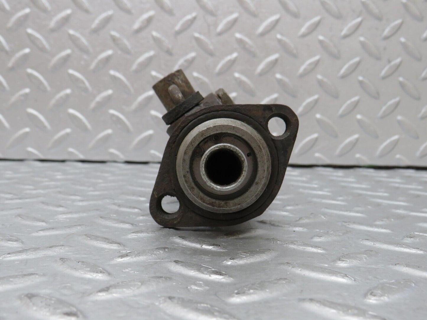 35734 Mercedes-Benz W108 Brake Master Cylinder