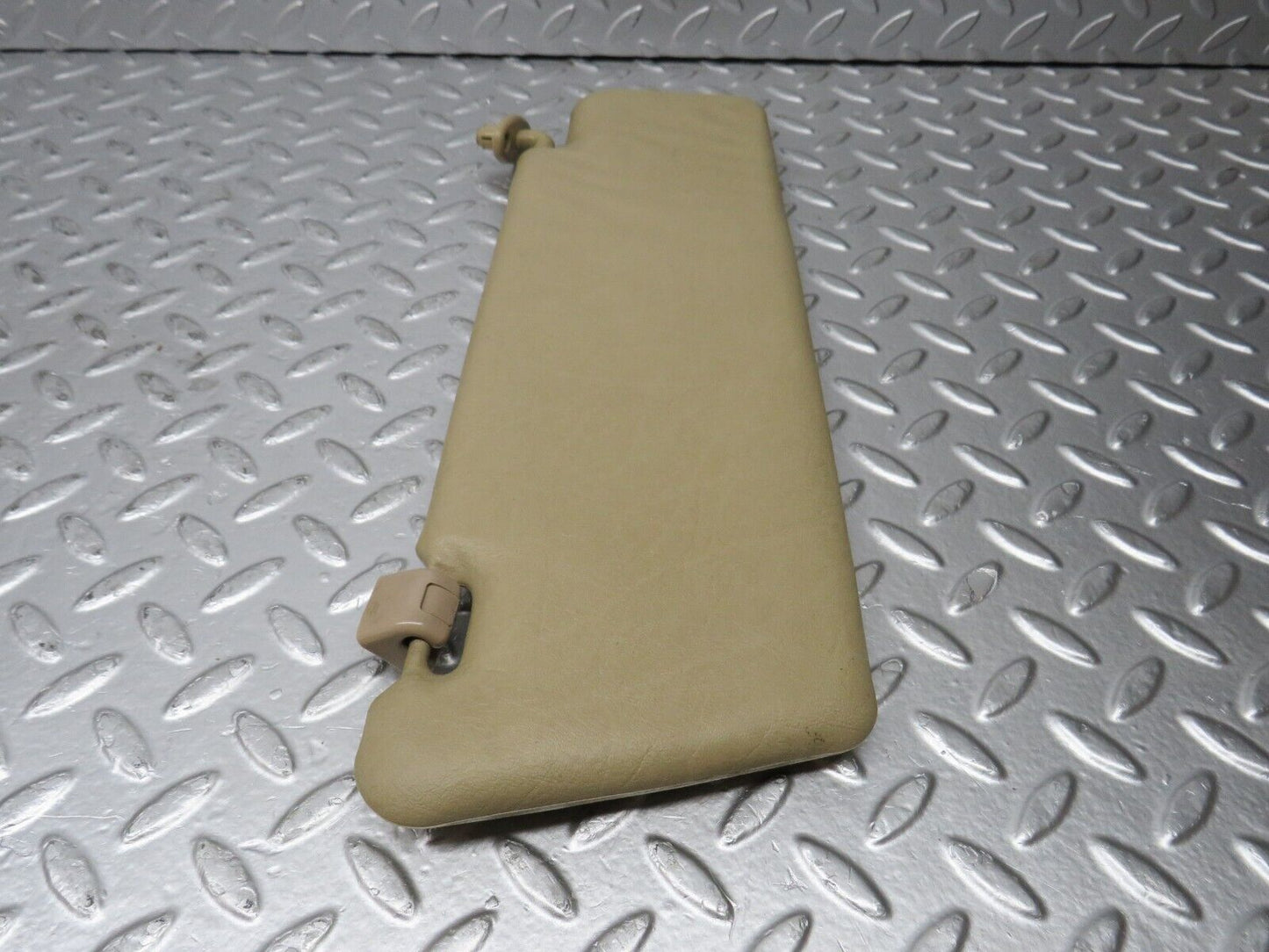 33944 Mercedes-Benz W124 260E Sun Visor Right Side Beige