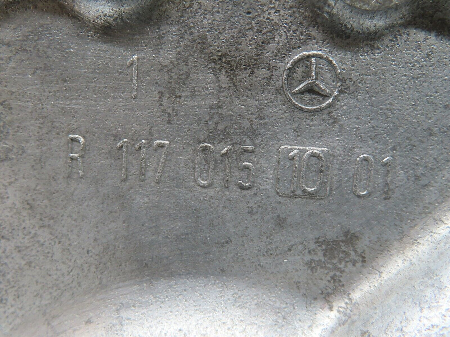 20735 Mercedes-Benz R107 450SL Timing Chain Cover 1170151001