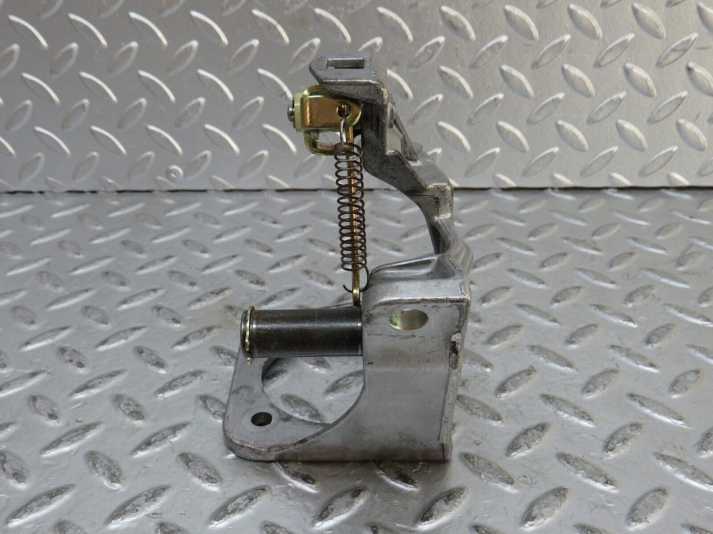 27708 Mercedes-Benz S124 300TE Wagon Brake Pedal Bracket 1242900919
