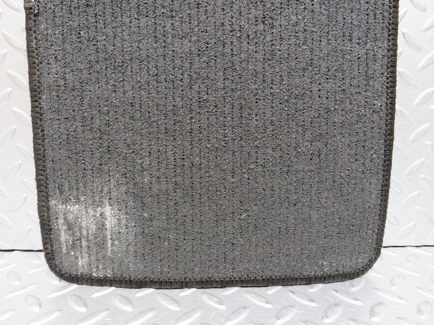 39047 Mercedes-Benz W201 190E 2.6L Rear Floor Mat 2x