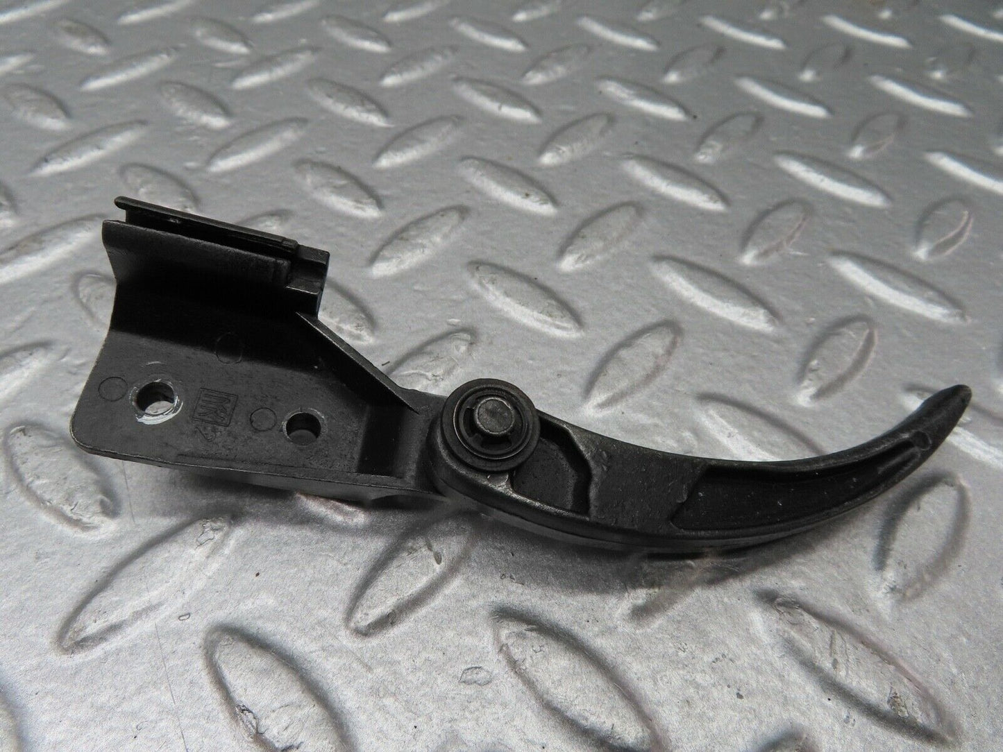 18250 Mercedes-Benz W111 220SE Coupe Hood Opener Bonnet Opener Release