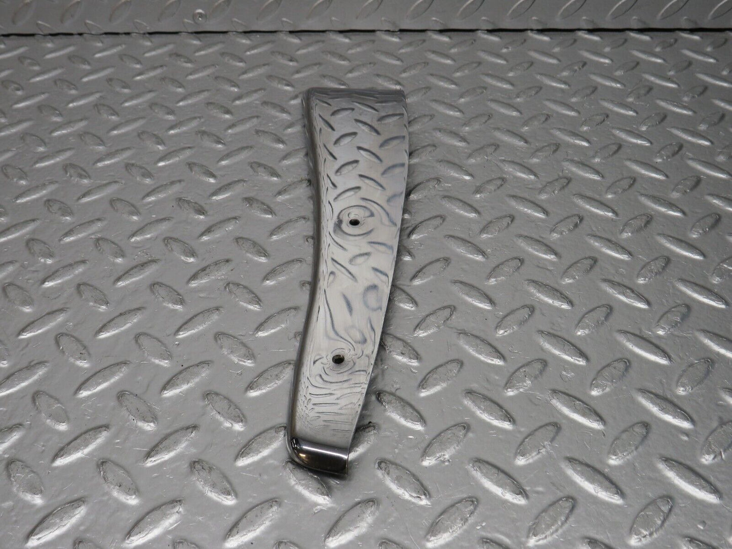0737 Mercedes-Benz C107 350SLC Coupe Door Chrome Cover Right Side