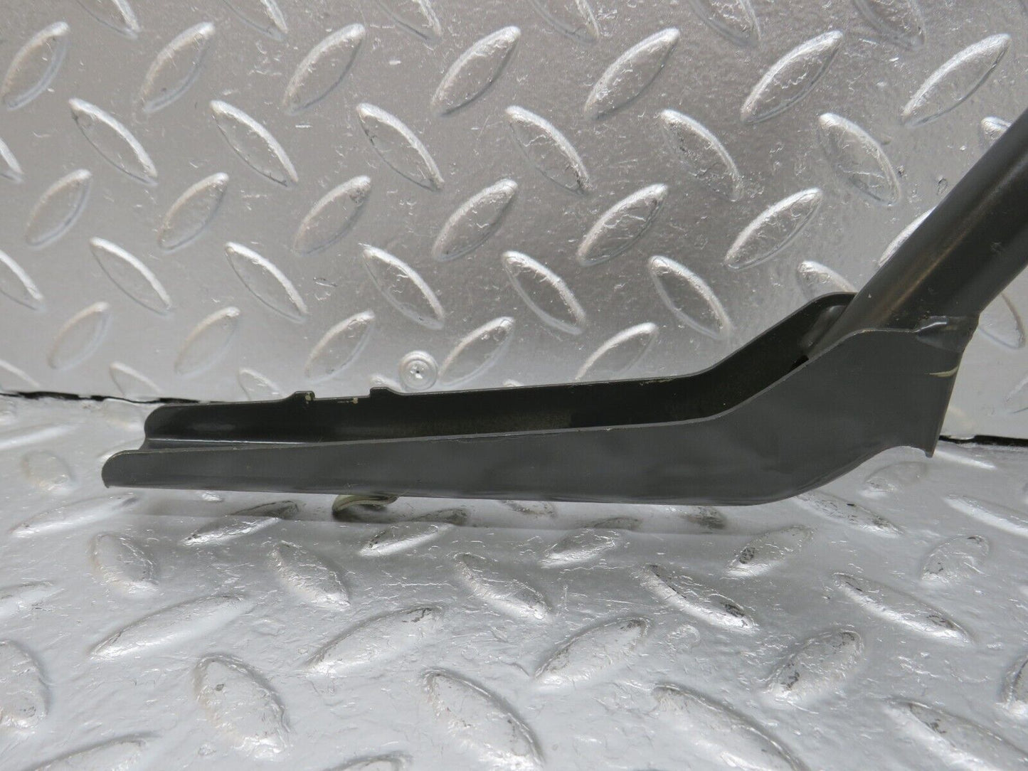 33725 Mercedes-Benz W201 190E 2.0L Trunk Lid Hinge Right Side