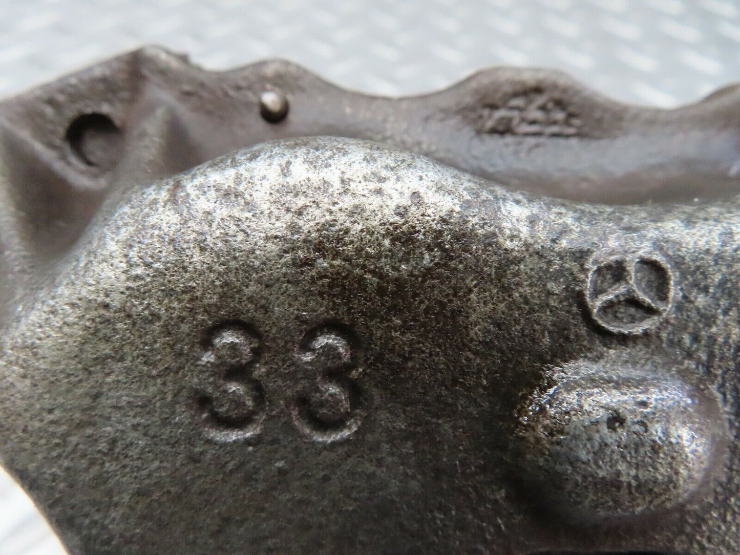 17329 Mercedes-Benz R129 300SL Coupe Front Left Brake Caliper ATE 35