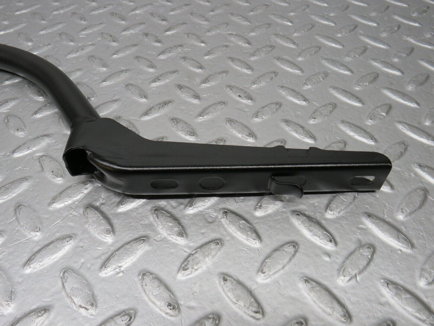 38977 Mercedes-Benz W201 190E 2.6L Trunk Lid Hinge Right Side