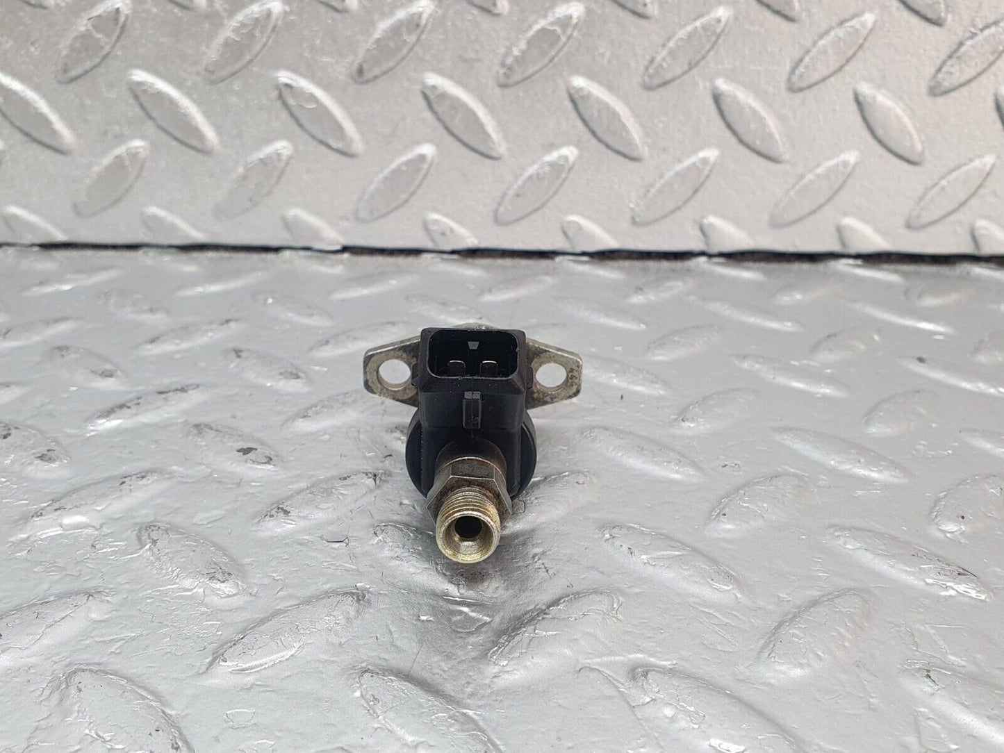 44031 Mercedes-Benz C123 230CE Coupe Cold Start Valve Bosch 0280170403