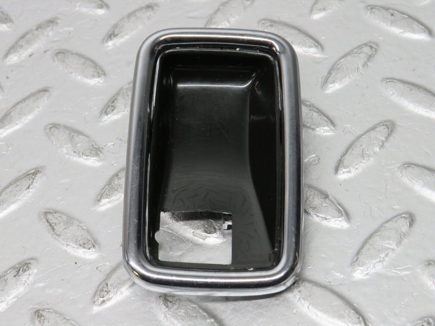0553 Mercedes-Benz W123 230E Chrome Frame For Door Opener Right  1087660611