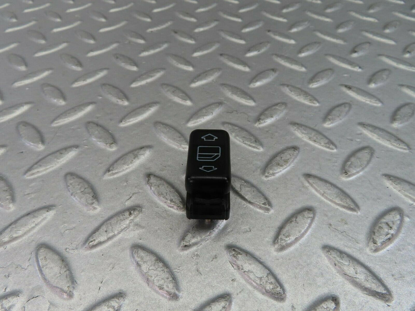 9365 Mercedes-Benz C124 300CE Coupe Rear Left Electric Window Switch