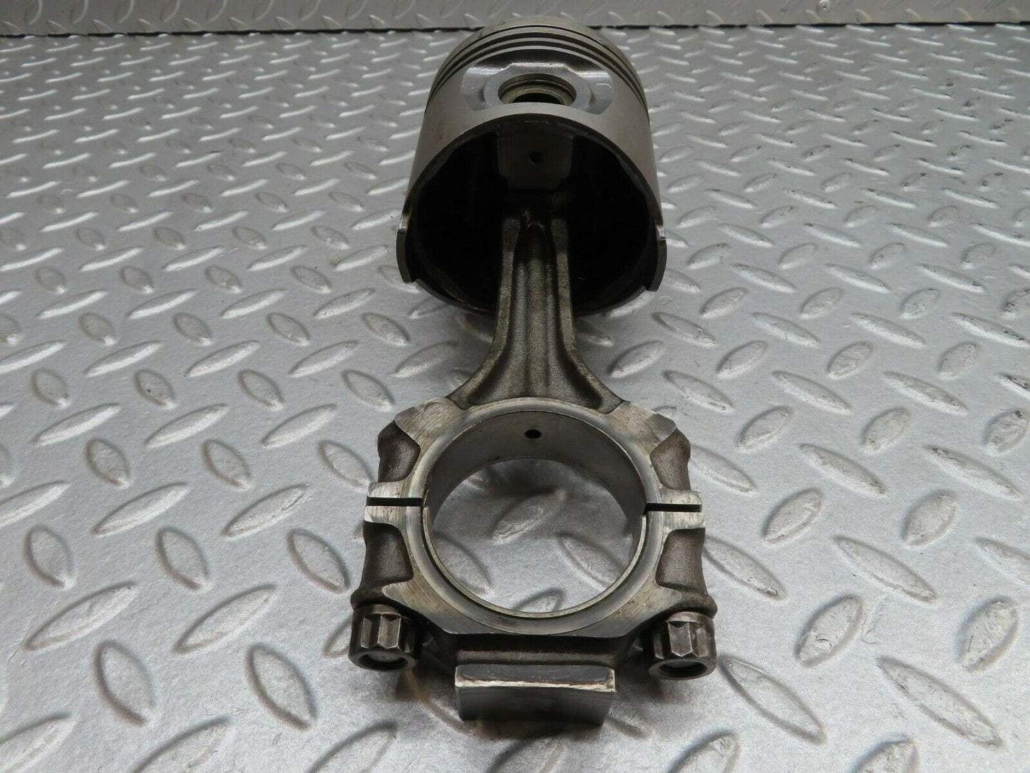 16569 Mercedes-Benz C107 350SLC Coupe Piston With Connecting Rod 92 mm