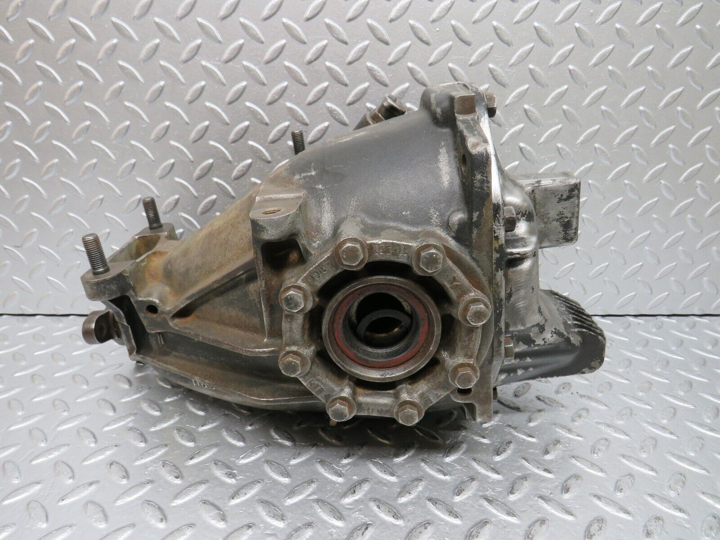 33022 Mercedes-Benz C107 R107 350 V8 Rear Differential Ratio 3.46 1163510401