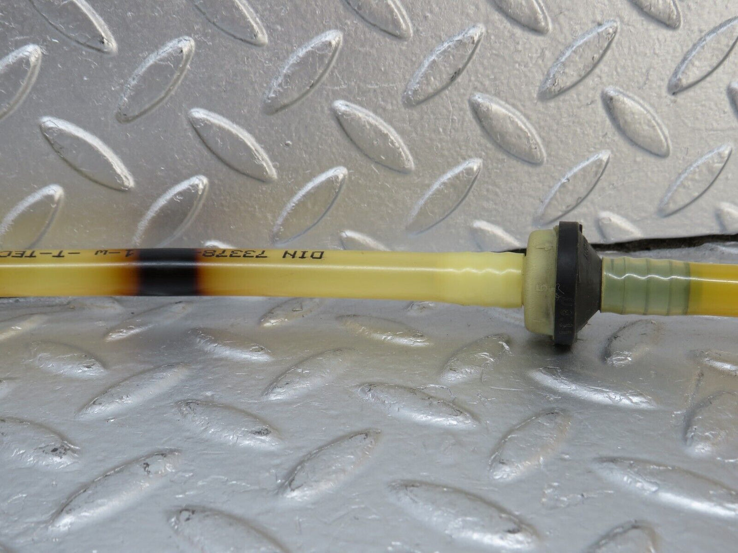 33812 Mercedes-Benz W201 190E 2.0L Brake Servo Vacuum Pipe