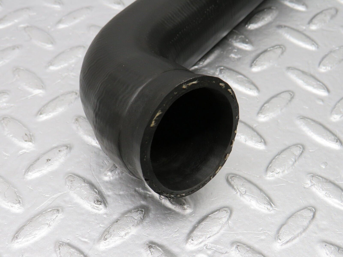 39874 Mercedes-Benz R107 350SL Radiator Hose Pipe 1165013482