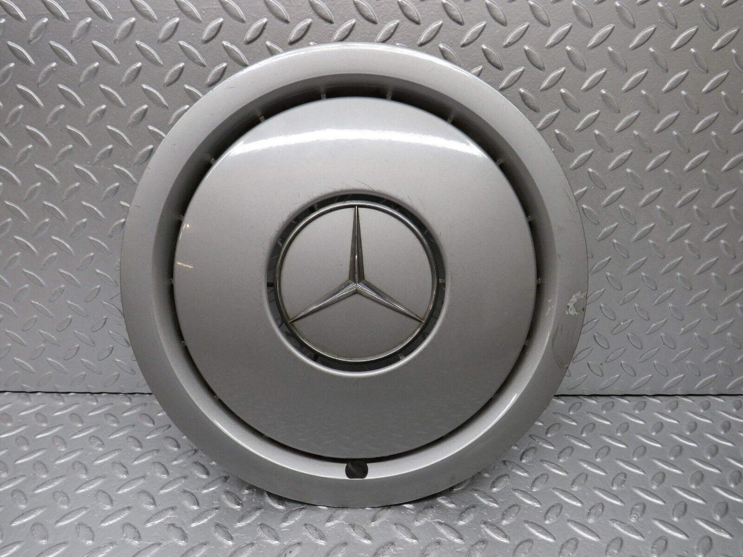 39023 Mercedes-Benz W201 190E Wheel Trim Hub Cap 14" 2014010324