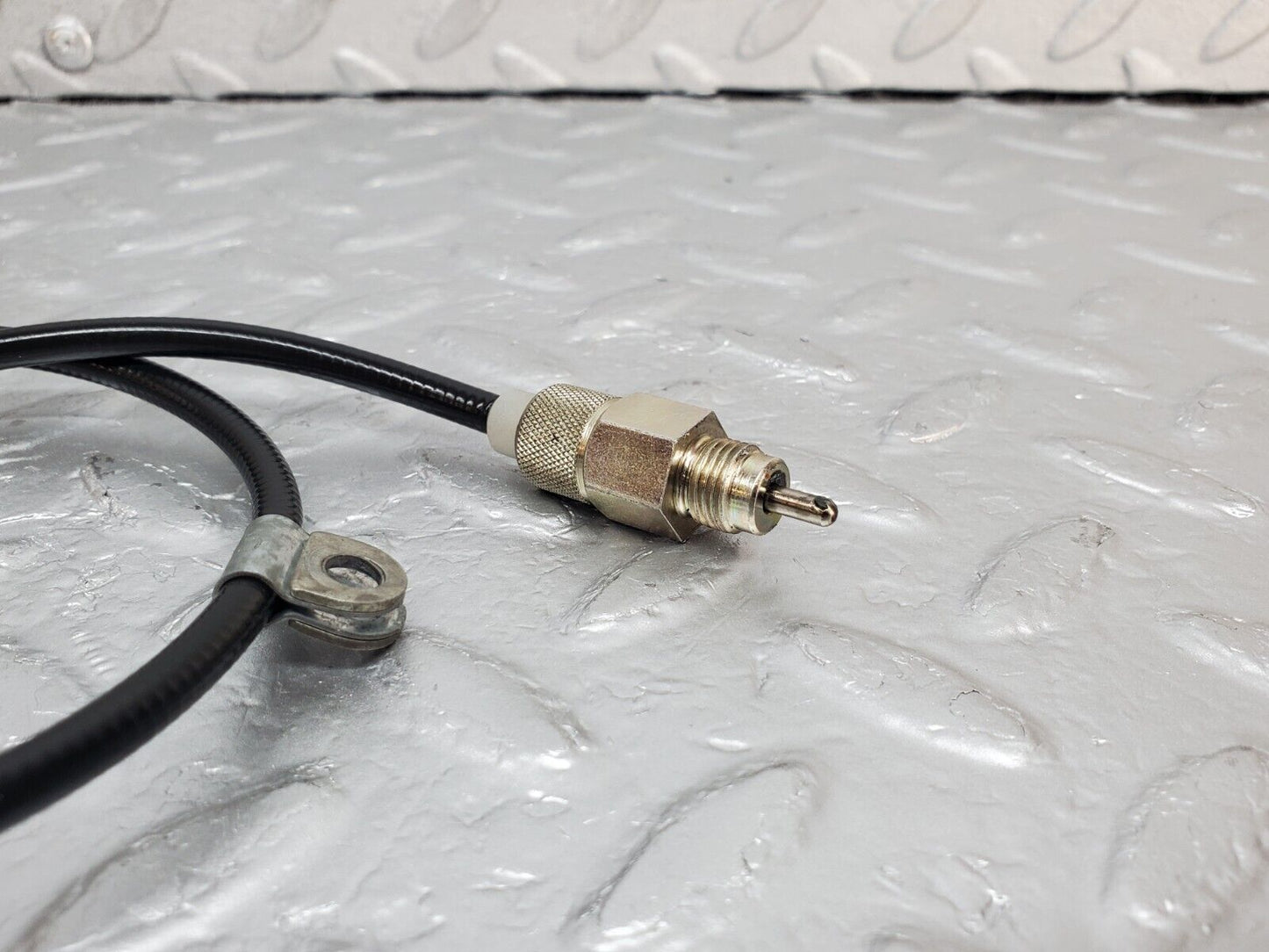 44805 Mercedes-Benz W124 220E Gearbox Cable 1242670364
