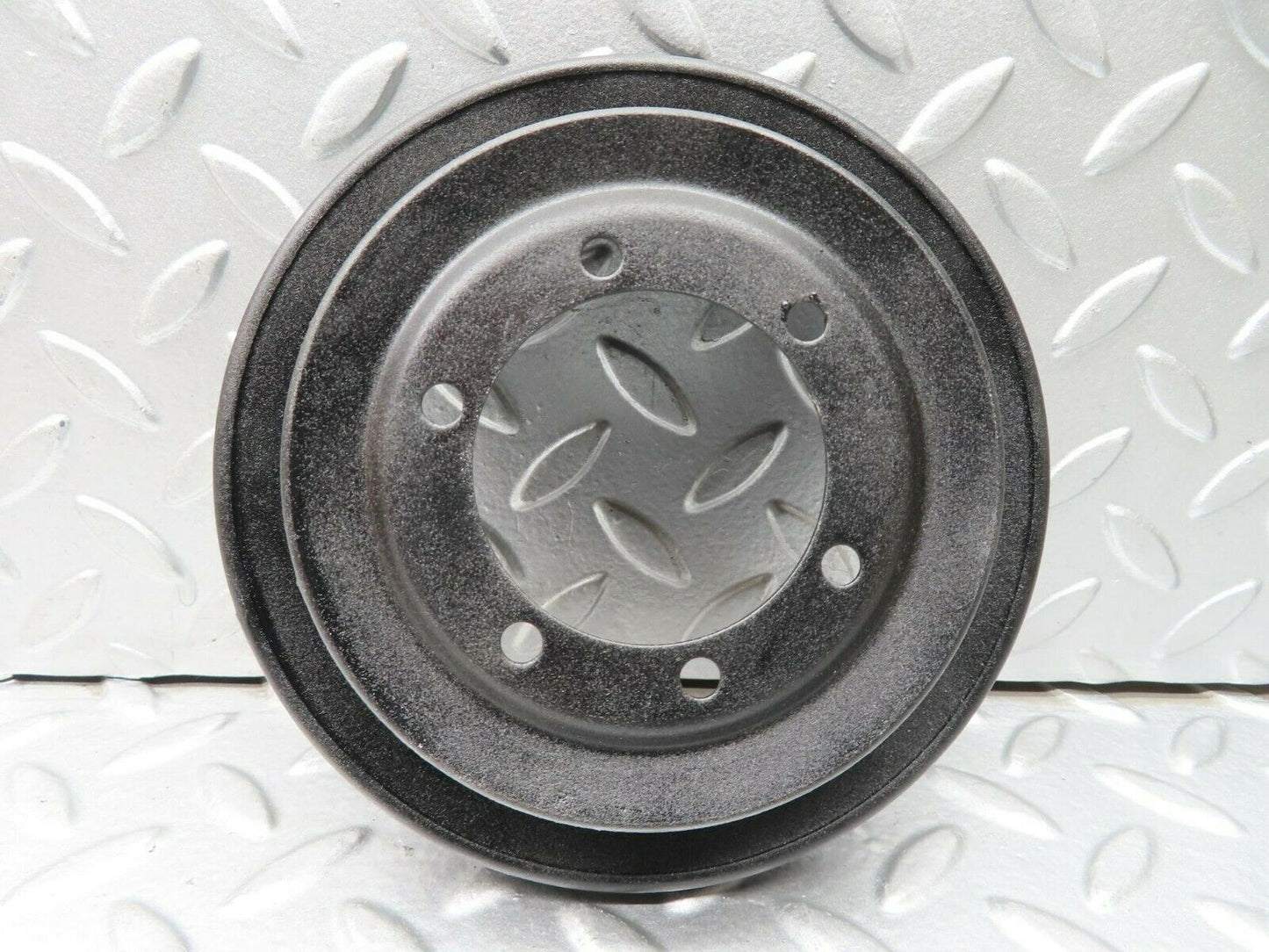 15266 Mercedes-Benz W123 230E Crankshaft Pulley 1020320404