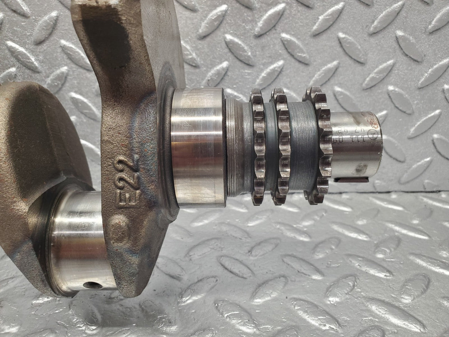 W124 Wagon crankshaft used OEM