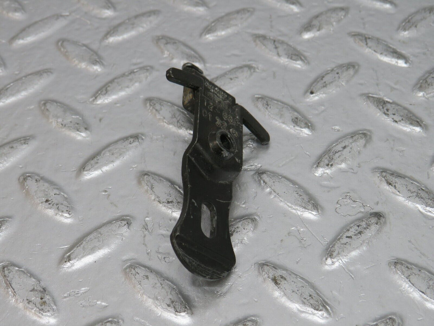32293 Mercedes-Benz W123 230E Glove Box Lock Latch 1236890132