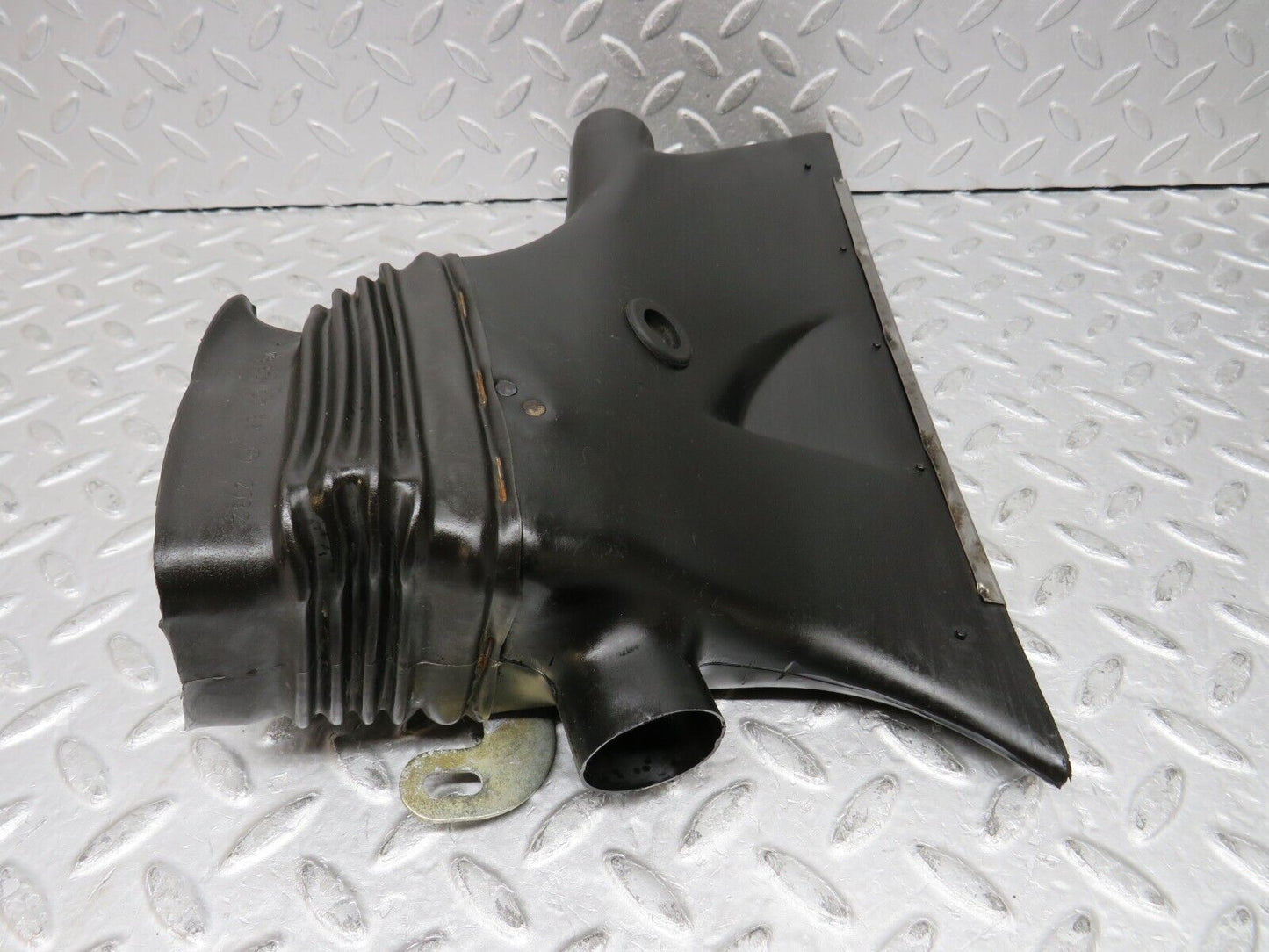 37430 Mercedes-Benz W109 300SEL Dashboard Air Vent Duct Left Side 1088310788
