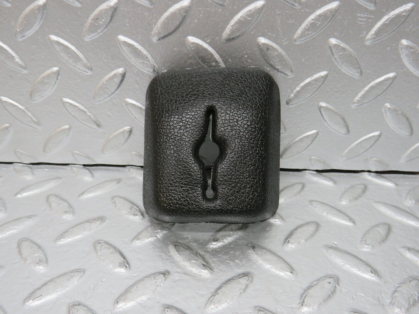 30984 Mercedes-Benz W123 200D Steering Column Switch Rubber 1234620996