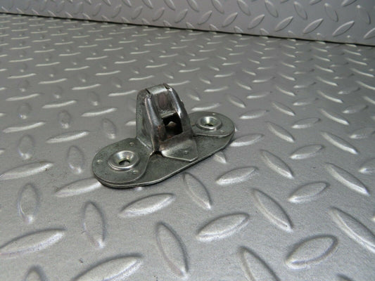 7889 Mercedes-Benz W115 220D Trunk Lock Latch