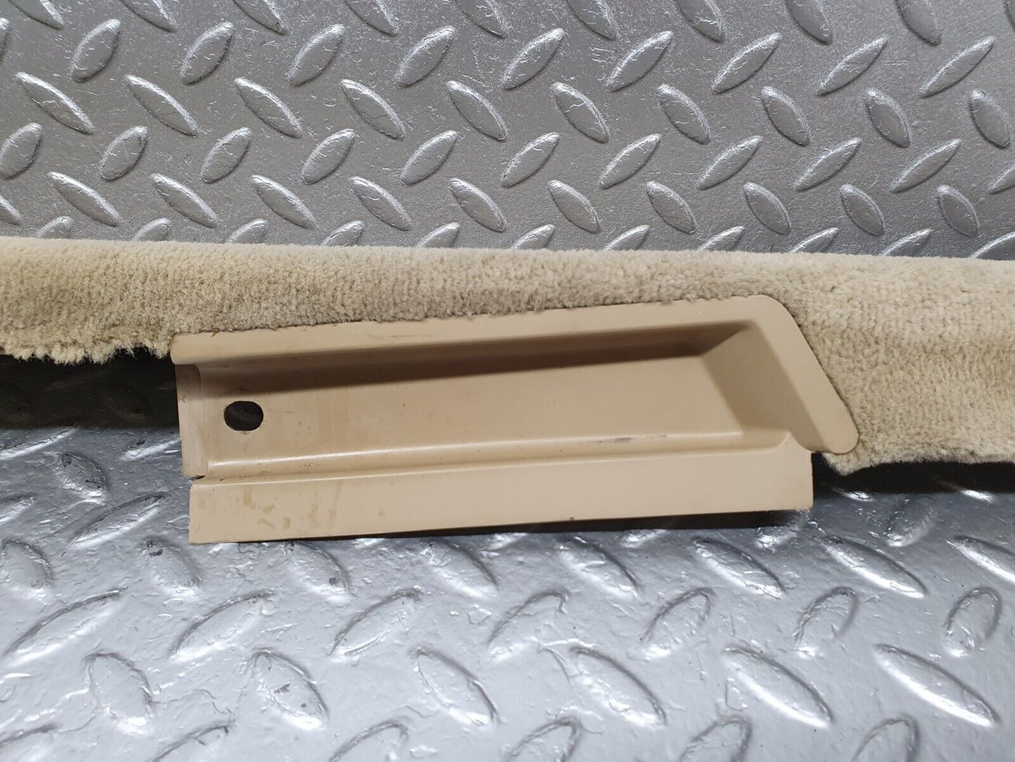 42269 Mercedes-Benz R129 320SL Coupe Left Door Sill Beige 1296800135