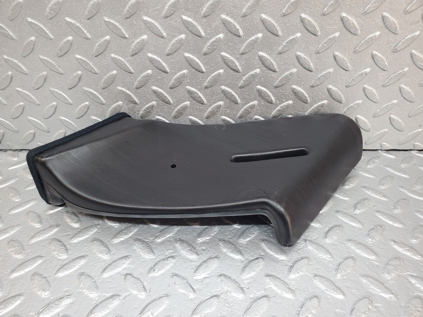 45577 Mercedes-Benz W126 420SE Heater Air Duct Front Right 1268310446