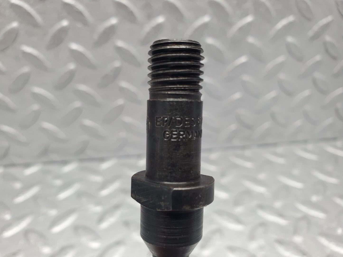 W112 fuel injector used OEM