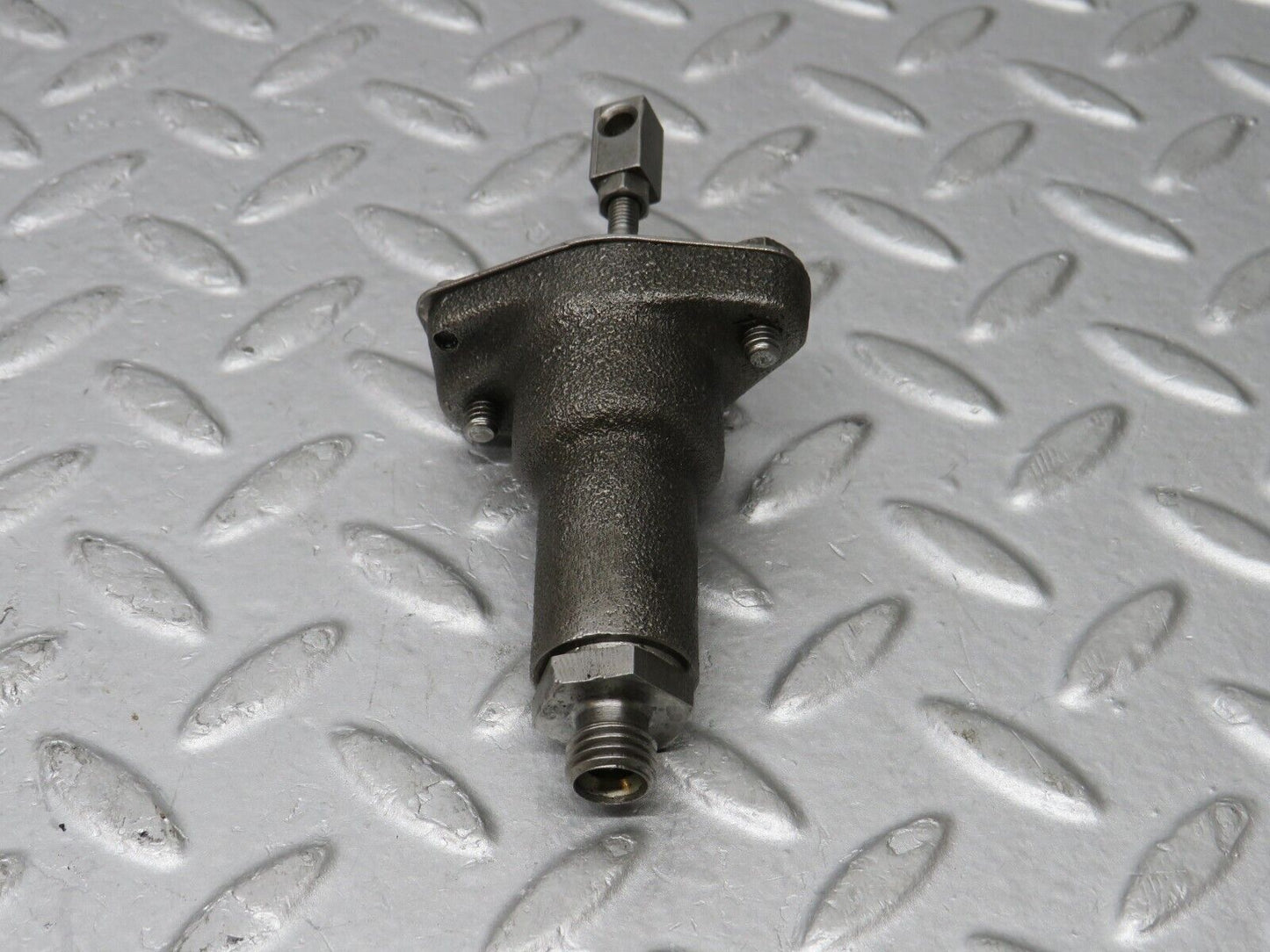 35906 Mercedes-Benz W108 Clutch Slave Cylinder