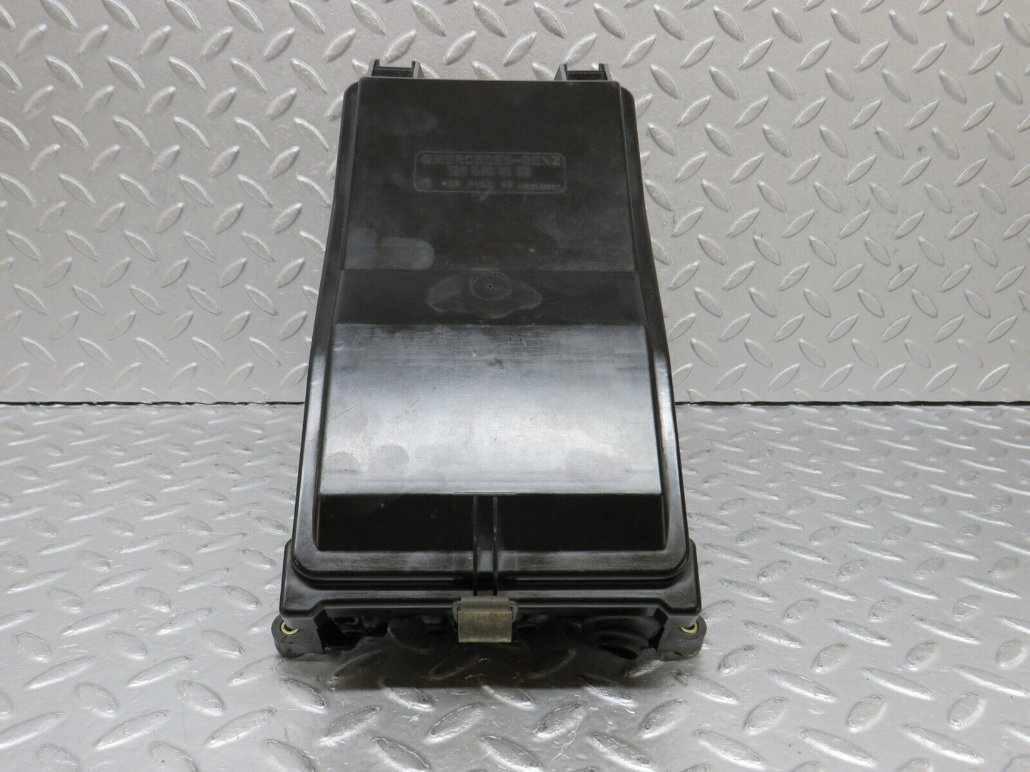 36197 Mercedes-Benz W126 420SE Fuse Box Housing 1265401650 1265400182