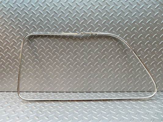 2048 Mercedes-Benz W105 219 PONTON Front Left Door Chrome Trim