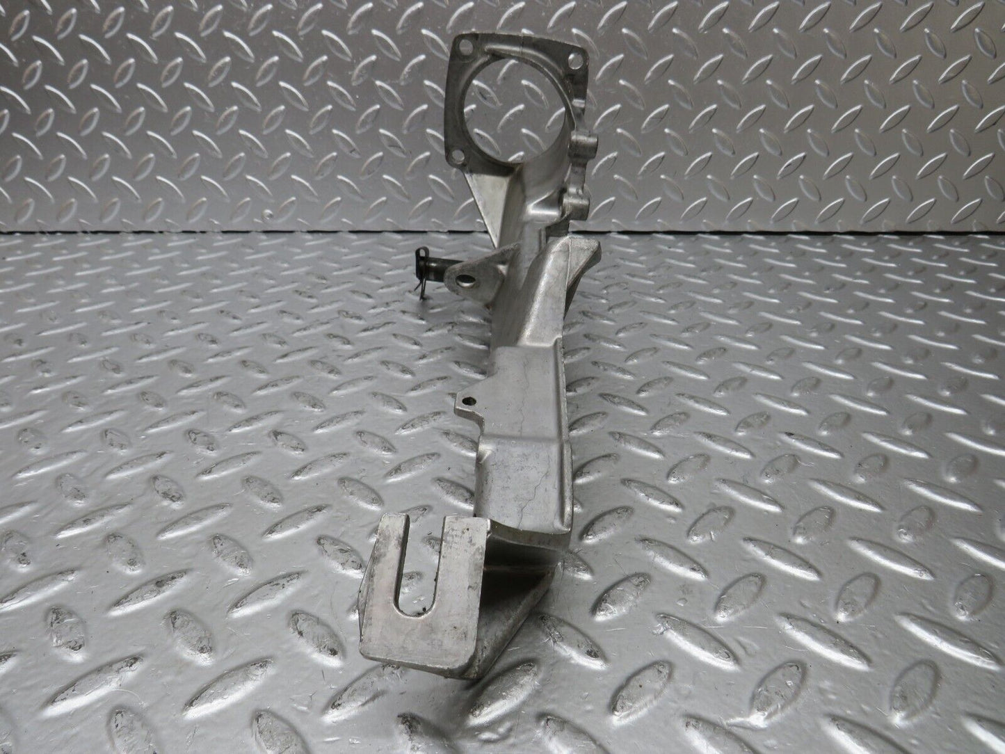 26284 Mercedes-Benz W116 450SE Brake Pedal Bracket 1072941101