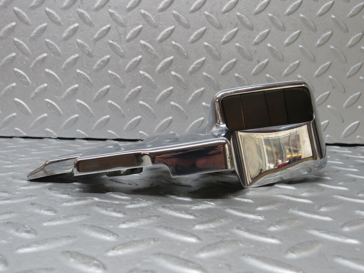 35666 Mercedes-Benz R107 280SL Coupe B Pillar Chrome Cover Right 1076930435