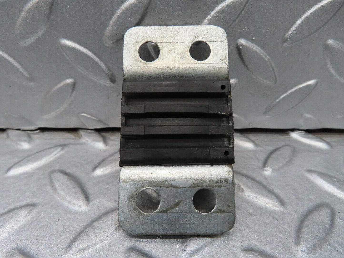 15940 Mercedes-Benz W123 280E Door Lock Latch Right Side
