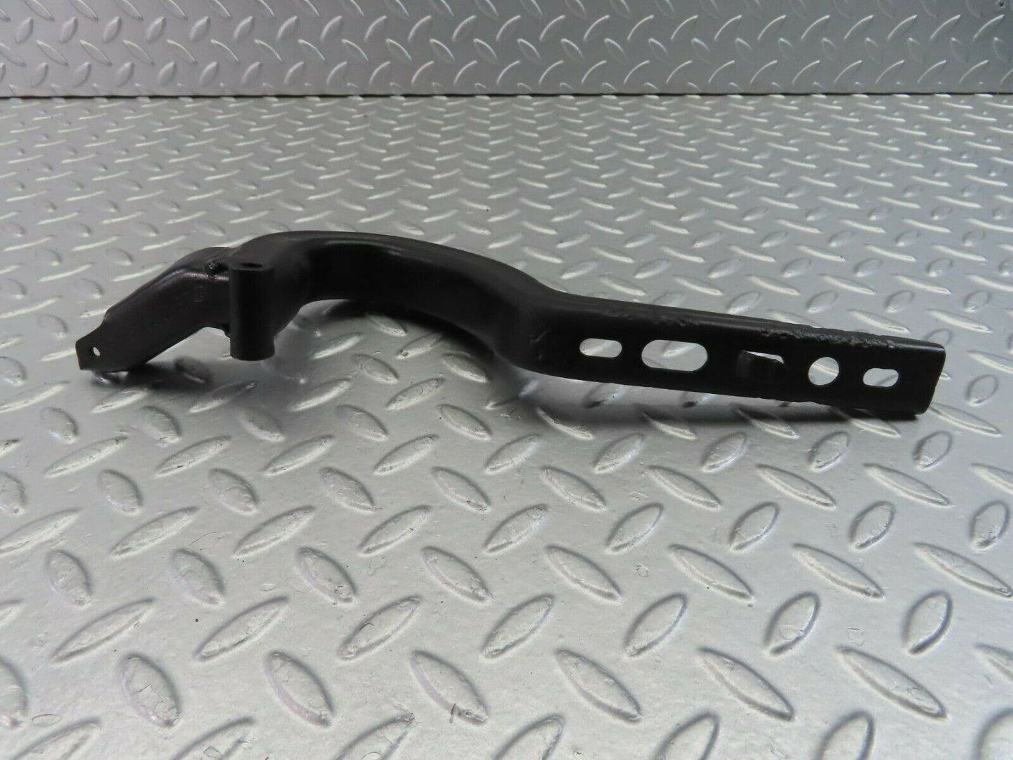 10021 Mercedes-Benz C123 230CE Coupe Trunk Lid Hinge Left Side 1237500187