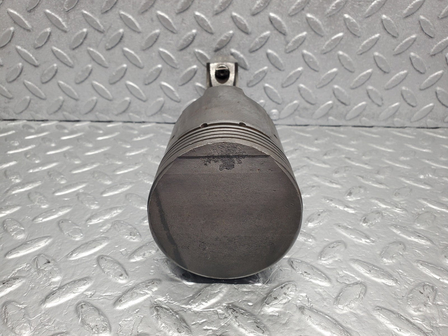 W112 piston with connecting rod used OEM