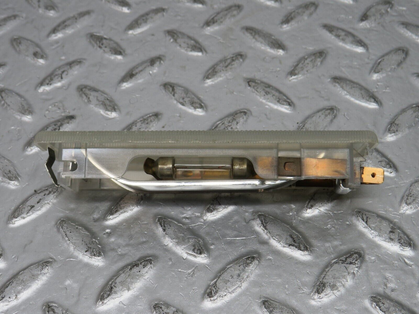 32396 Mercedes-Benz S124 300TE Wagon Rear Interior Dome Light 0018200601