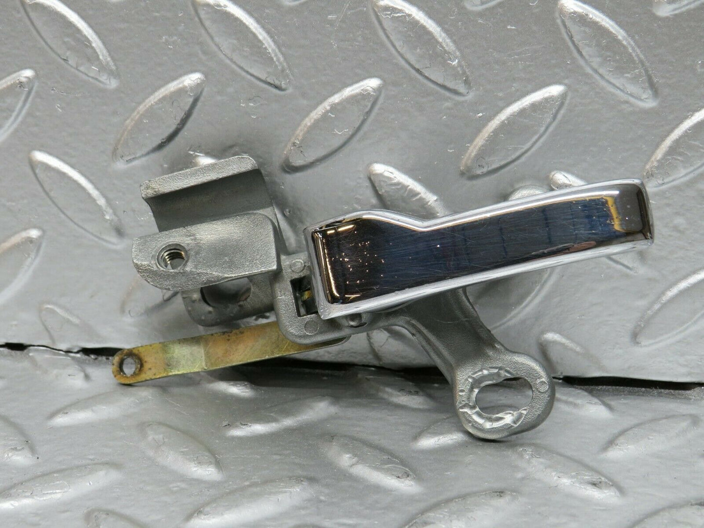24471 Mercedes-Benz W108 Left Interior Door Handle 1157660119