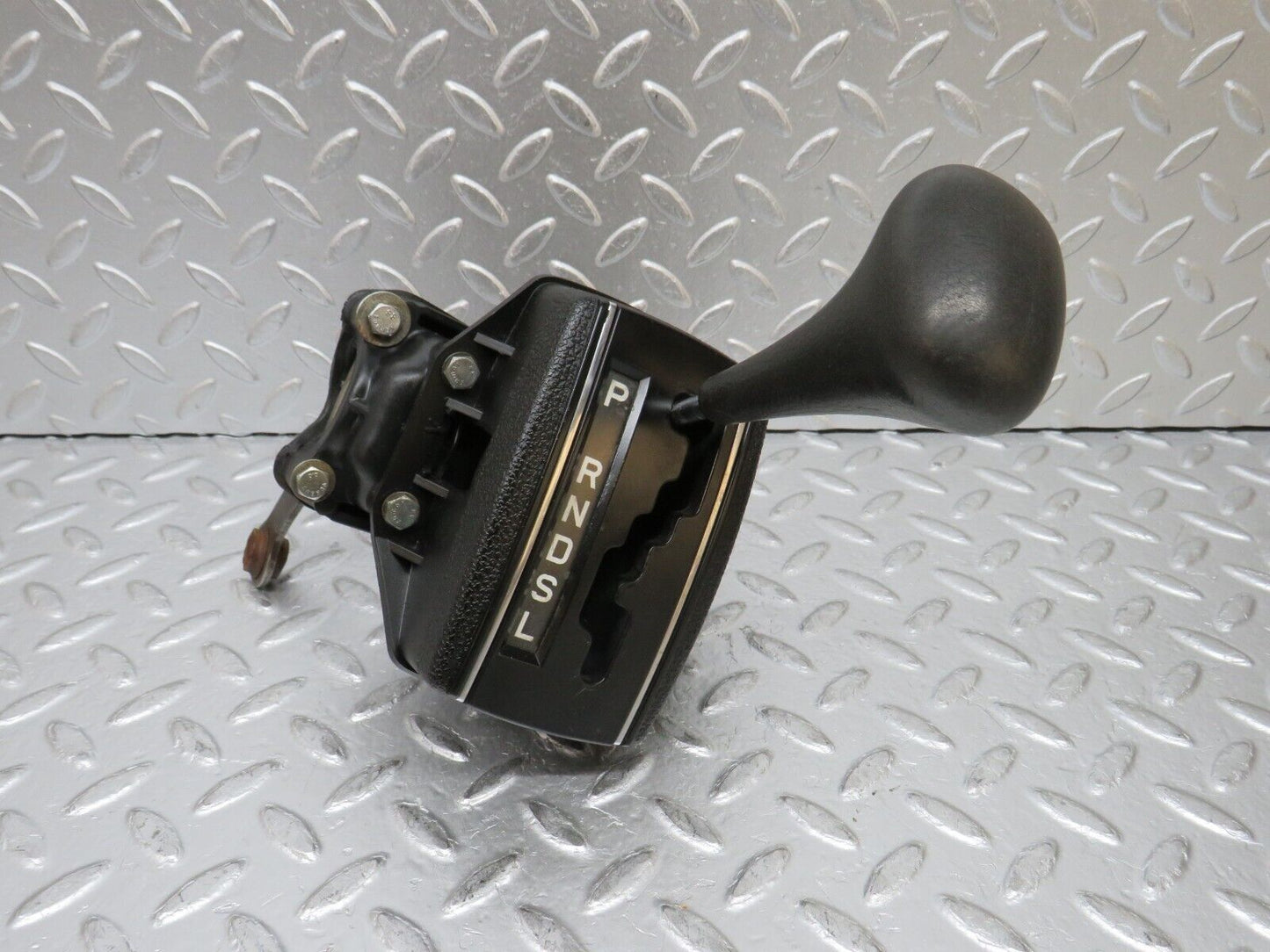 0134 Mercedes-Benz W116 350SE Automatic Gear Shift Selector