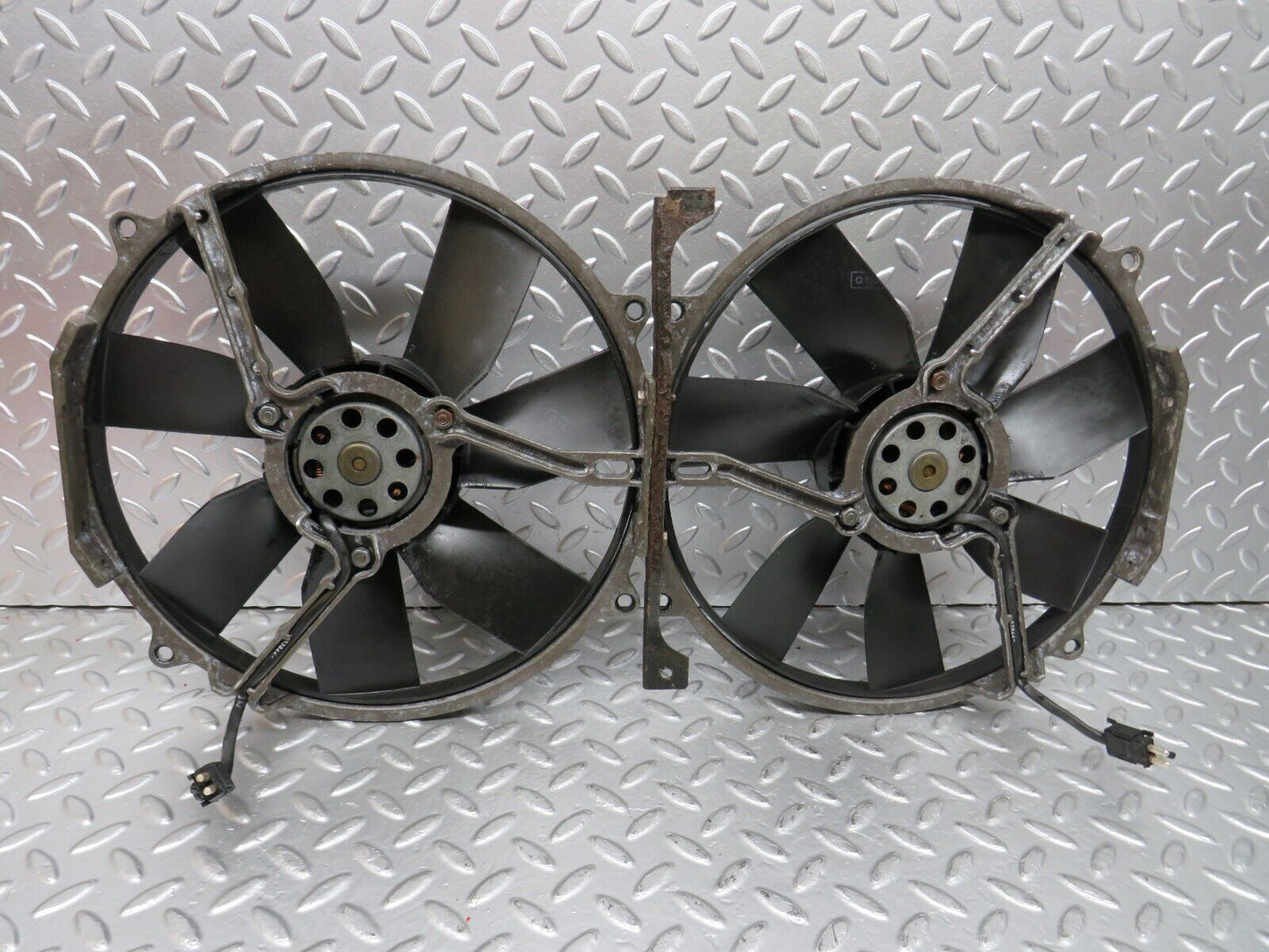 24786 Mercedes-Benz W140 S320 Engine Cooling Fan Motor 1405051355
