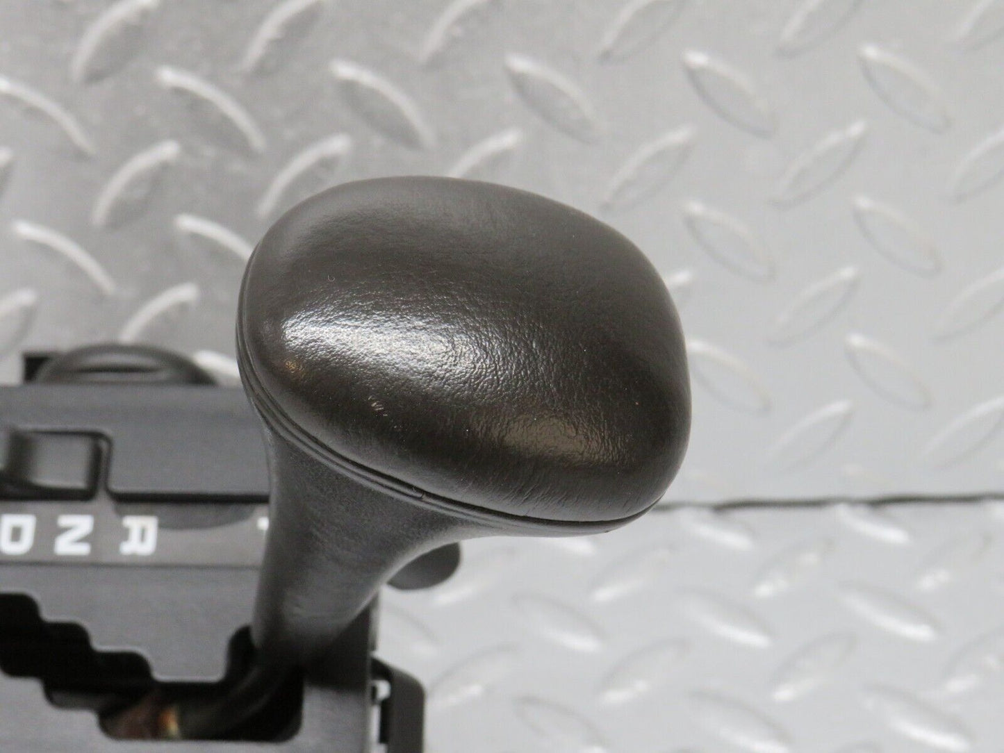 38502 Mercedes-Benz R129 280SL Coupe Automatic Gear Selector 1292670637 1242670206