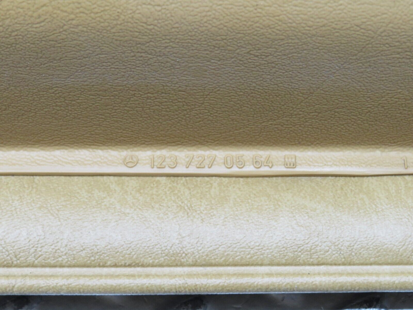 27131 Mercedes-Benz W123 280E Front Left Door Card